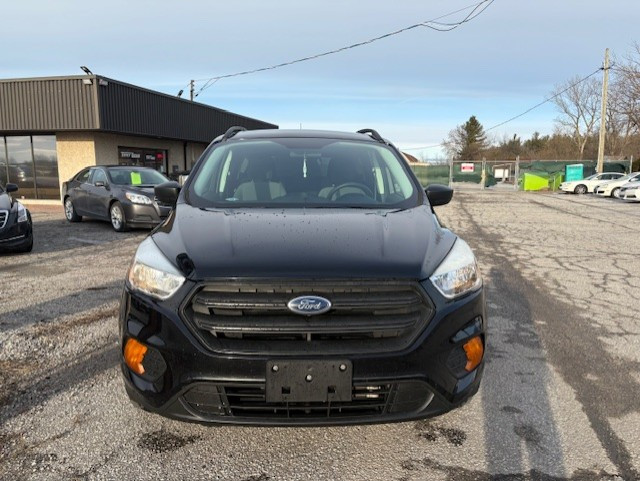 2017 Ford Escape ~ LOW KMS ~ CERTIFIED ~ FINANCING in Cars & Trucks in Leamington - Image 2