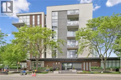 Rarely offered top-floor living at 70 Port Street East, in Port Credit! This exceptionally spacious...