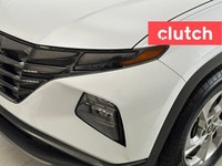 NO ACCIDENTS / CLEAN CARFAX / 1 OWNER / Power Tailgate/Hatch, Front Heated Seats, Climate Control an... (image 8)