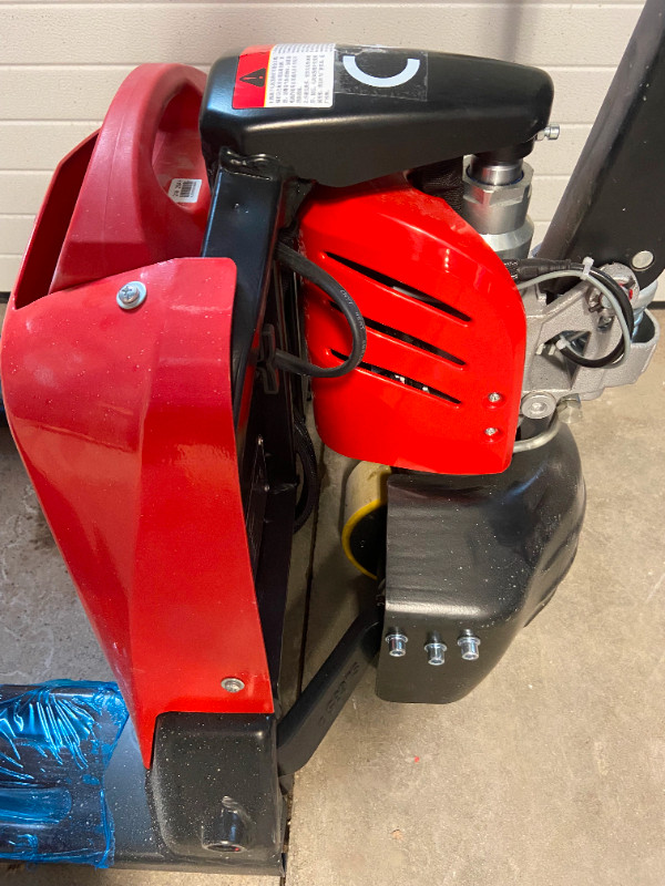 Brand New Electric Pallet Jacks In Stock3300LBSLithium Battery