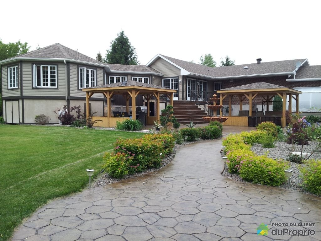 $1,269,000 - Bungalow for sale in St-Blaise-Sur-Richelieu — photo 2
