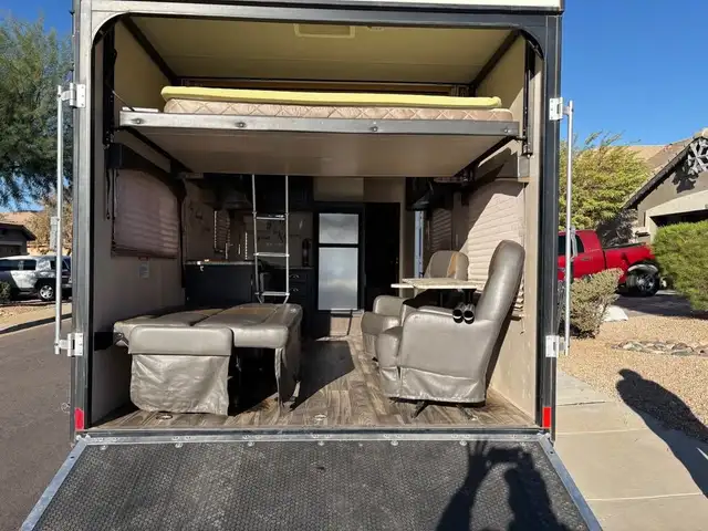 2018 FOREST RIVER STEALTH FS2413 29FT-FINANCE AVAILABLE!  in Cargo & Utility Trailers in Winnipeg - Image 5