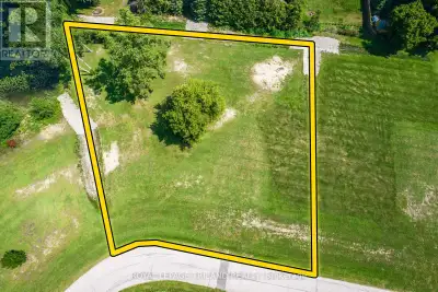 PORT FRANKS AREA VACANT RESIDENTIAL LAND | 1 OF 2 OVERSIZED BUILDING LOTS AVAILABLE | JUST SOUTH OF...
