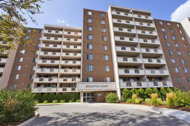 Fantastic 2 bdrm apartment for rent minutes to downtown Windsor! in Long Term Rentals in Windsor Region - Image 16