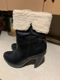 Brand New Black Boots Size 7.