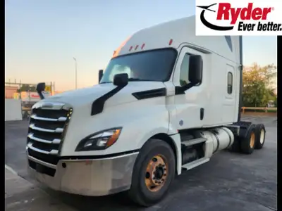 Ryder Stock ID: 243060 Transmission Type/Speed: MANUAL 18 Engine: DIESEL DD15 GHG'17 505/1625 Horse...