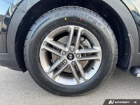 *2017 Hyundai Santa Fe Sport Premium | Heated Seats | AWD | Bluetooth | Backup Camera | Reliable SUV... (image 8)