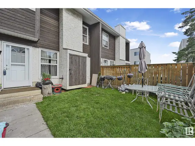 18425 66 AV NW Edmonton, Alberta628657151454741212
