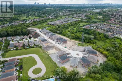 12 VIRRO COURT Vaughan (West Woodbridge), Ontario