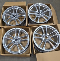 USED OEM R8 Rims With TPMS 19INCH Markham / York Region Toronto (GTA) Preview