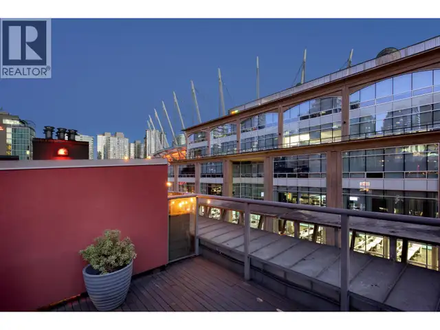 PH6 869 BEATTY STREET Vancouver, British Columbia in Condos for Sale in Vancouver - Image 27