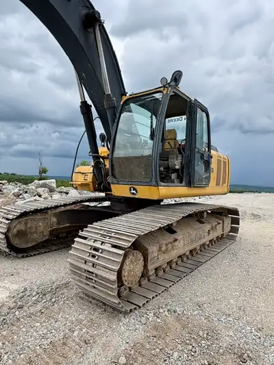 Real nice deere 270D. New undercarriage, 10,000 hours and work ready. Call Huma Ahmad: 902-423-9847...