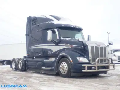 2022 Peterbilt 579 2022 Peterbilt 579 Découvrez le Peterbilt 579 2022 chez Camions Lussicam à Sainte...