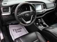 SAFETY INCLUDED LOCAL ONTARIO CAR 21 SERVICE RECORDS 7 PASSENGER GREAT CONDITIONS Very Clean AWD Toy... (image 7)