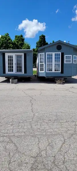 (416)779-2629 CALL ME ANYTIME 26 x 42 DOUBLE-WIDE 4 SEASONS mobile home for sale delivery is availab...