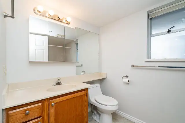 212 15255 18 AVENUE Surrey, British Columbia in Condos for Sale in Delta/Surrey/Langley - Image 15