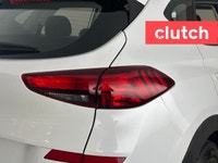 NO ACCIDENTS / CLEAN CARFAX / 1 OWNER / Front Heated Seats, Climate Control, Bluetooth Music and mor... (image 9)