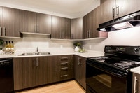 OPEN HOUSE EVENT: Saturday, May 16th from 12:30pm - 5pm Sunday, May 17th from 12:30pm - 5pm Broadstr... (image 6)