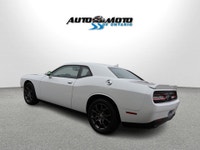 SAEFTY INCLUDED LOCAL ONTARIO CAR SERVICE RECORDS Nice Clean Dodge Challenger GT 3.6L V6 AWD With Au... (image 3)
