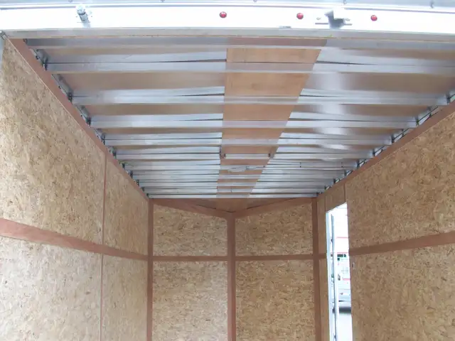 2025 Weberlane ALUMINIUM 7' X 14' V-NOSE 2 ESSIEUX A GLISSIERE B in Cargo & Utility Trailers in Laval / North Shore - Image 15