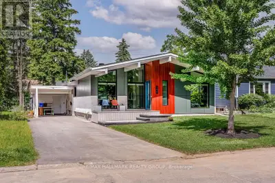 Stunning FULLY RENOVATED Bungalow in Desirable Lennox Park! Welcome to 199 Lennox Park Avenue, a bea...