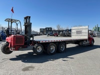 Jean-Philippe 514-770-6940 Lift non inclus // lift not included Kenworth T370 2018 261,000 kms 5,600... (image 4)