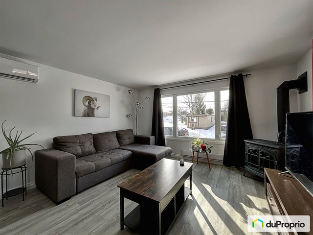 $295,000 - Manufactured home for sale in Beauport — photo 3