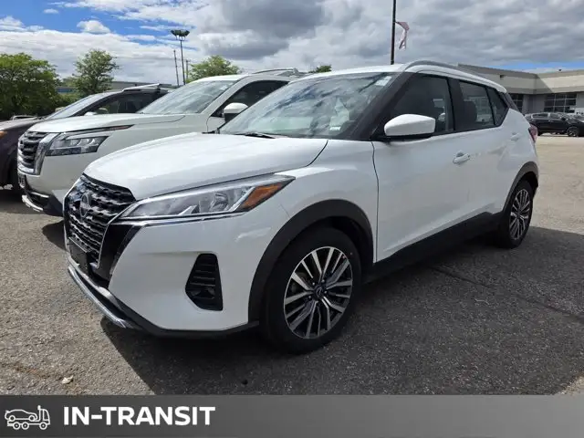 2025 Nissan Kicks Play SV