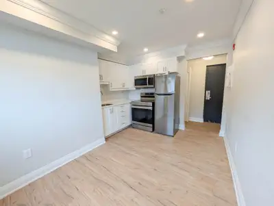 APARTMENT FOR RENT!! This unit is offering a 3-piece bathroom, a beautiful open-concept kitchen with...