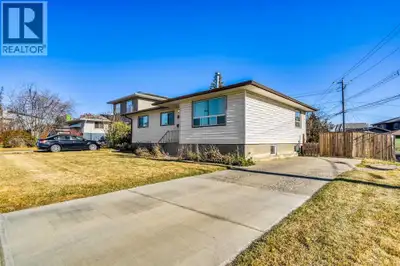 FIRST TIME ON MARKET & GREAT INVESTMENT OPPORTUNITY! This R-CG, 85x101 ft corner lot has very good c...