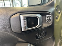 Welcome to Nissan Lloydminster ???? 2021 Jeep Wrangler Unlimited Sahara — OverviewThe 2021 Jeep Wran... (image 7)