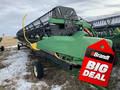 40' Flex Draper with Dual knife drive, Poly tine pickup reel Crop Auger & Horst Transport. 2018 John...