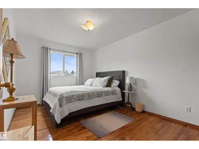 11139 157 AV NW Edmonton, Alberta in Houses for Sale in St. Albert - Image 37
