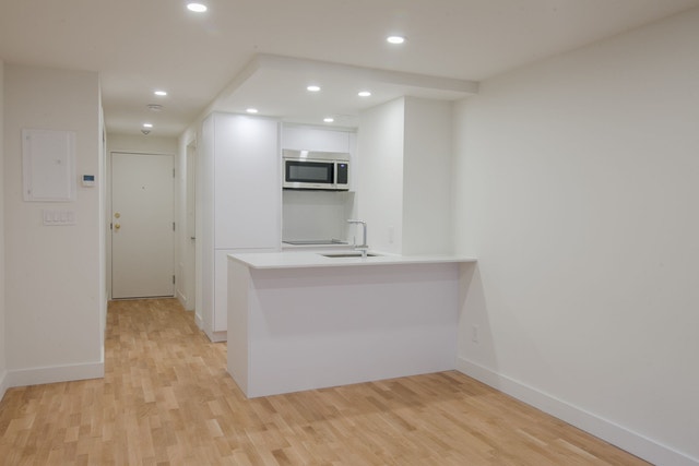 3460 Rue Durocher — photo 2