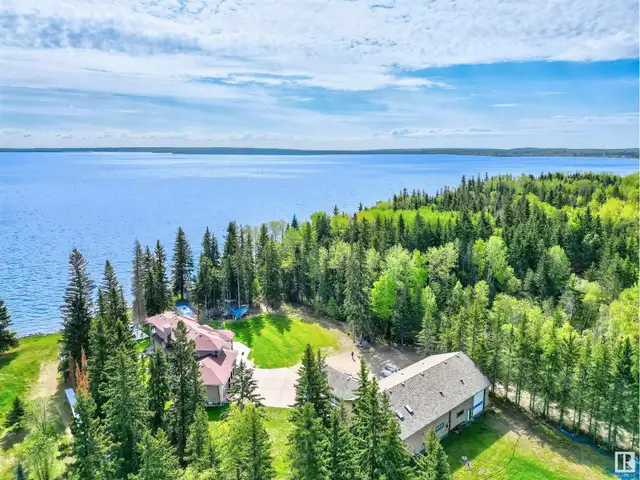 2202 28 ST Cold Lake, Alberta in Houses for Sale in Edmonton - Image 10