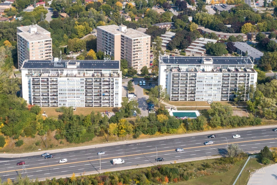 Roanoke Apartments - 1 Bdrm available at 7, 9 Roanoke Road , Nor in Long Term Rentals in Markham / York Region