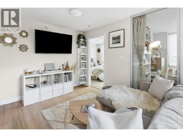 220 1783 MANITOBA STREET Vancouver, British Columbia in Condos for Sale in Vancouver - Image 3