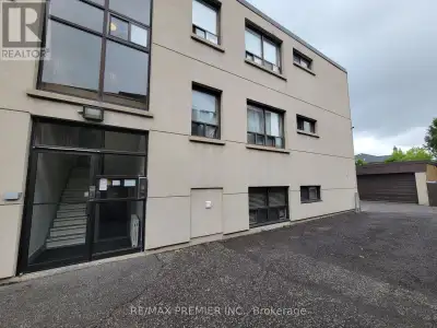 LOWER LEVEL #1 - 2637 KEELE STREET Toronto (Maple Leaf), Ontario