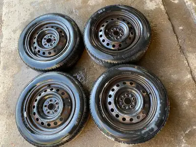RIMS OFF OF A 2008 TOYOTA COROLLA (SAME AS PONTIAC VIBE) 15" STEEL WHEELS TIRES 185 65 15 MOTOMASTER...