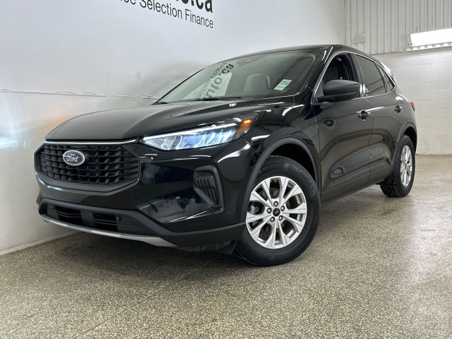 2023 Ford Escape Active ACTIVE/AWD/PWR SEAT/PWR HATCH/REM STA... in Cars & Trucks in Belleville - Image 4
