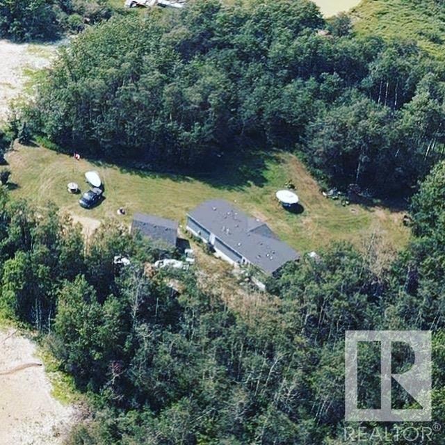 4.19 Acres 3 Bedroom Acreage Home Dbl Garage Beaver County Long Term