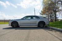 2022 Chrysler 300 Touring L AWD delivers full-size luxury, smooth performance, and classic sedan pre... (image 4)