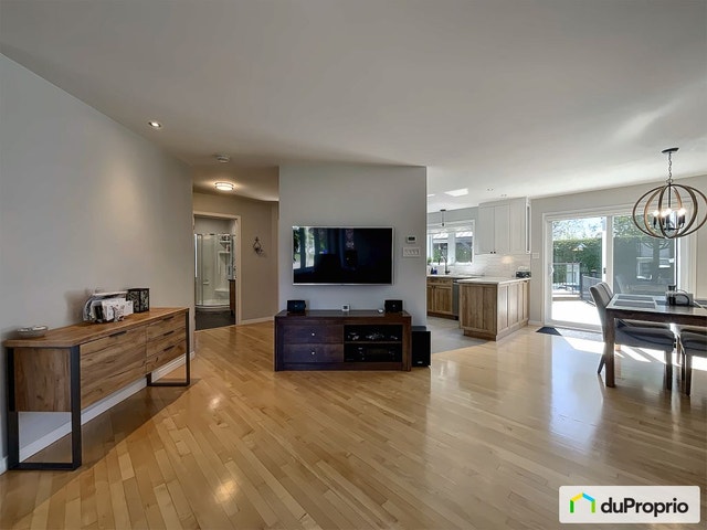 $545,000 - Bungalow for sale in St-Jacques — photo 2