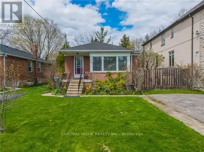 164 FRANKLIN AVENUE Toronto (Lansing-Westgate), Ontario