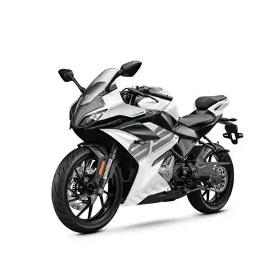 CFMOTO 450NK 2026 Monocylindre, refroidi par liquide, Cylindrée: 298cc Puissance maximale: 29.5 ch /...