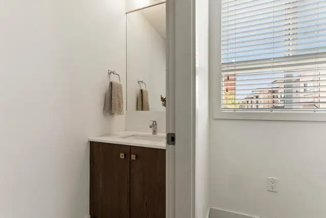 6 1968 NORTH PARALLEL ROAD Abbotsford, British Columbia in Condos for Sale in Abbotsford - Image 20