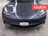 NO ACCIDENTS / CLEAN CARFAX / Rear Heated Seats, Climate Control, Dual Zone Front Climate Control an... (image 6)