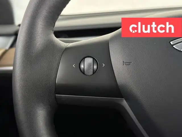 2022 Tesla Model 3 Standard Range Plus5774059852805120032