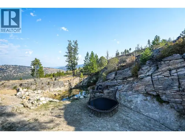 2063 Carmi Road Penticton, British Columbia in Houses for Sale in Penticton - Image 15
