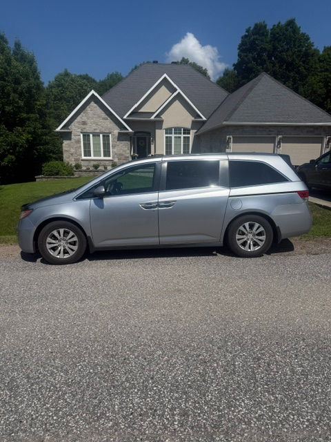 2016 Odessey ( HONDA) van for sale